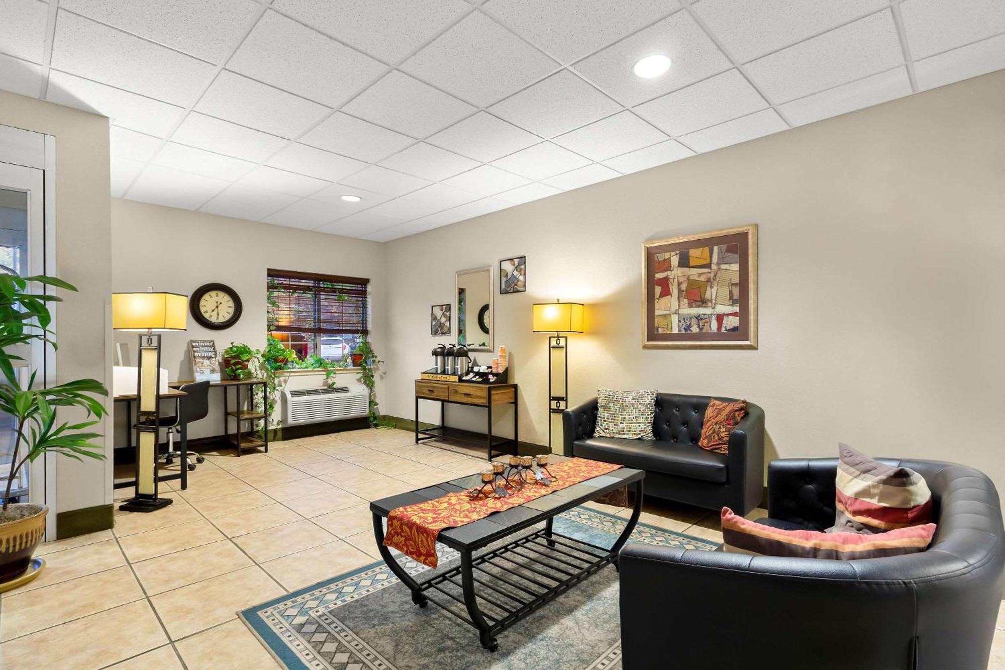 Suburban Studios Morgantown Esterno foto