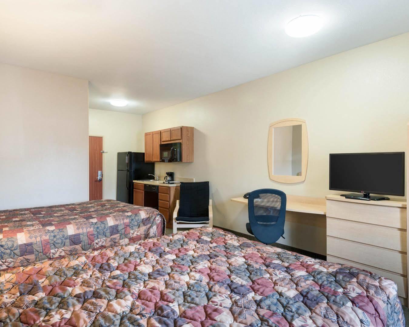 Suburban Studios Morgantown Esterno foto