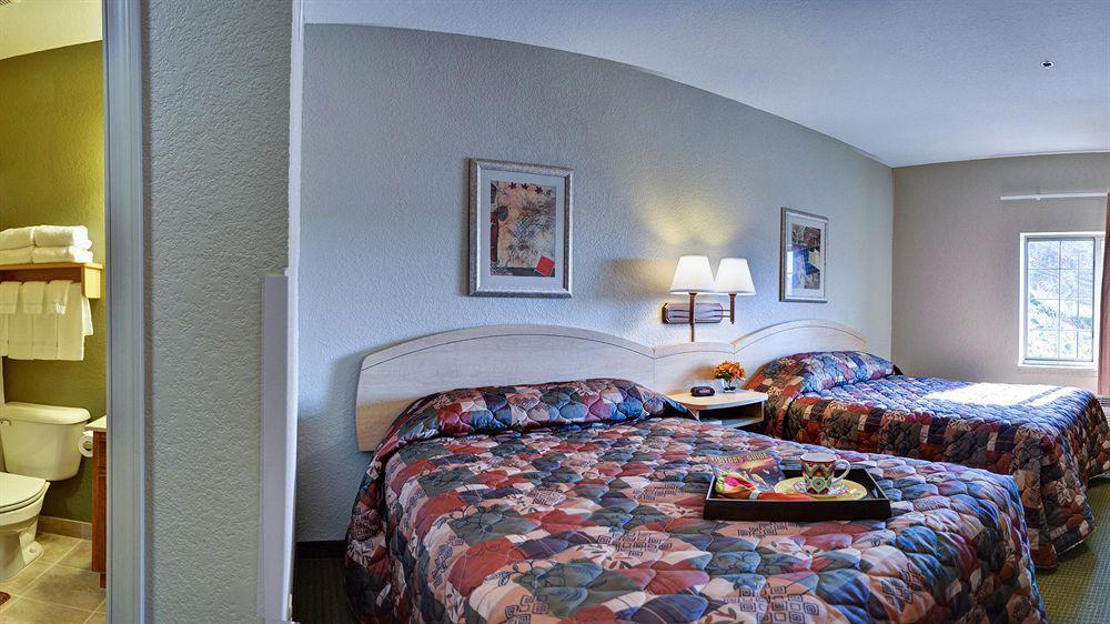Suburban Studios Morgantown Esterno foto